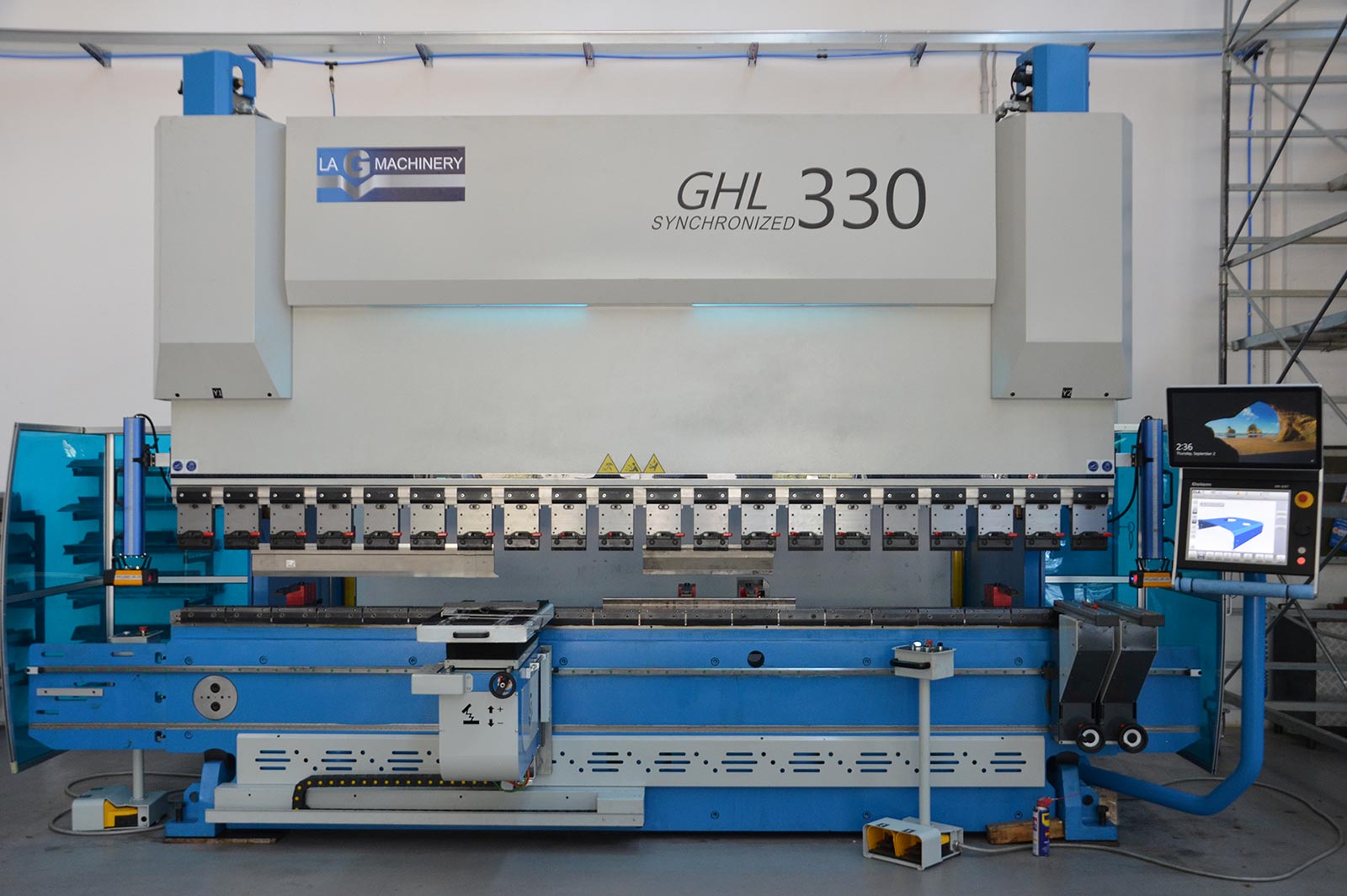 Pressopiegatrice CNC SteelTec